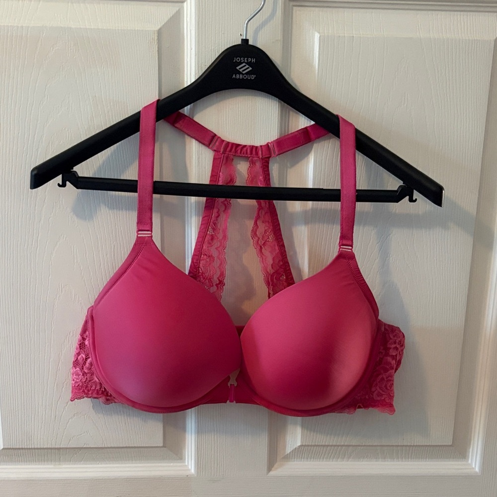 Torrid Women's Pink Lace-Back racer back Bra with front closure
